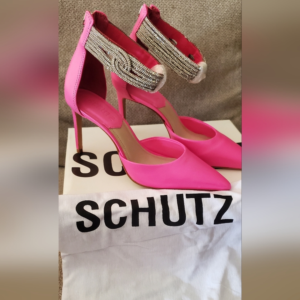 Schultz heels - Picture 3 of 5